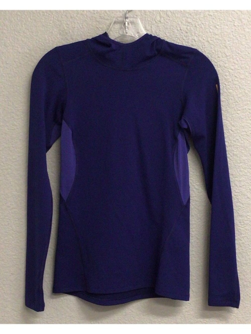 Arc'teryx Women’s Pullover Hoodie Purple Hiking Outdoors Shirt Long Sleeve